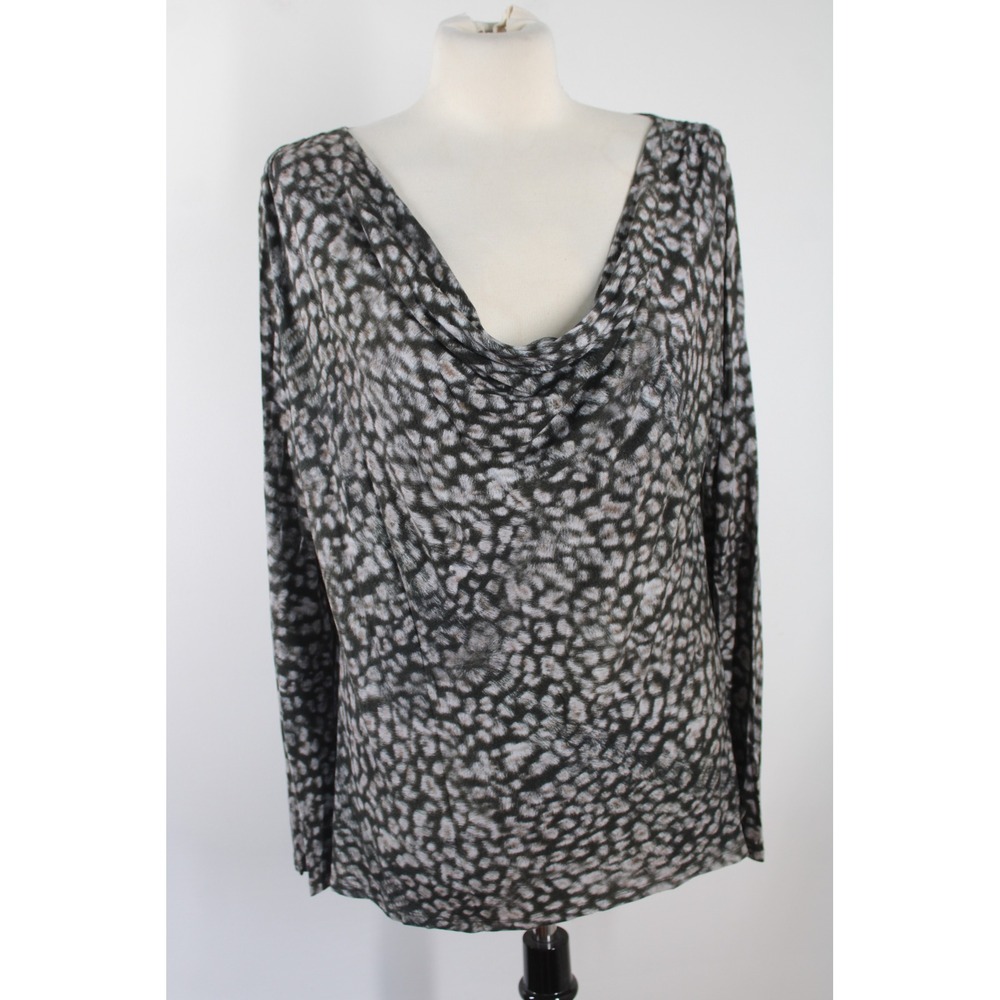Majestic Filatures 4 L Gray Leopard Print Drape Neck Long Sleeve Deluxe Tee